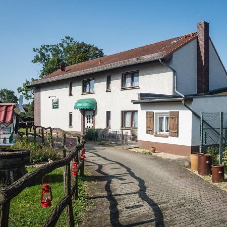 Gasthaus Stuckatz Dollenchen Bagian luar foto